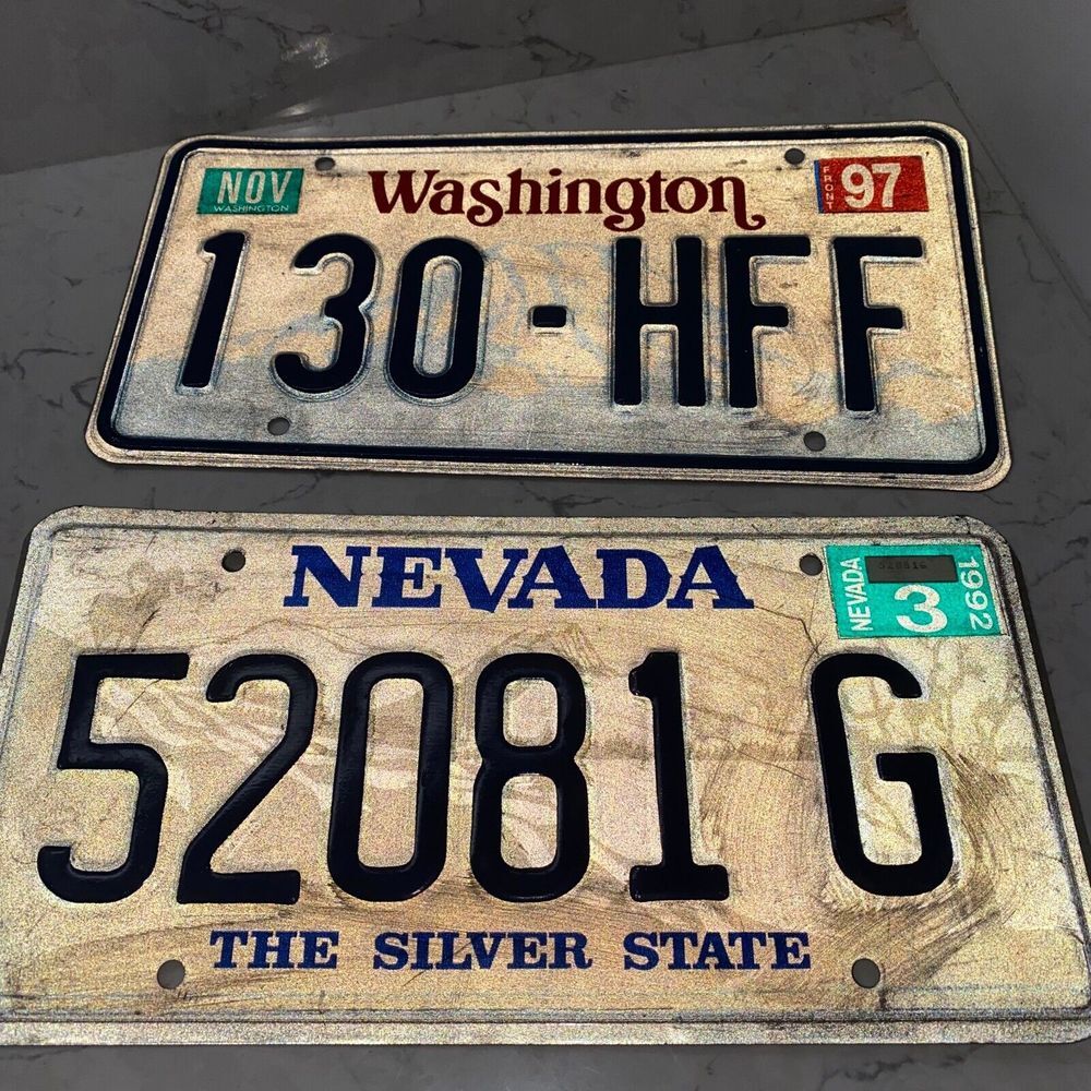 US State Nevada and Washington Motor Vehicles License‎ Plate - Lot of 2